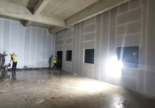 深雕建设讲解轻质隔墙板的强度问题